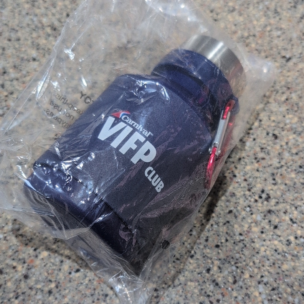 Carnival VIFP Club Blue Expandable Water Bottle